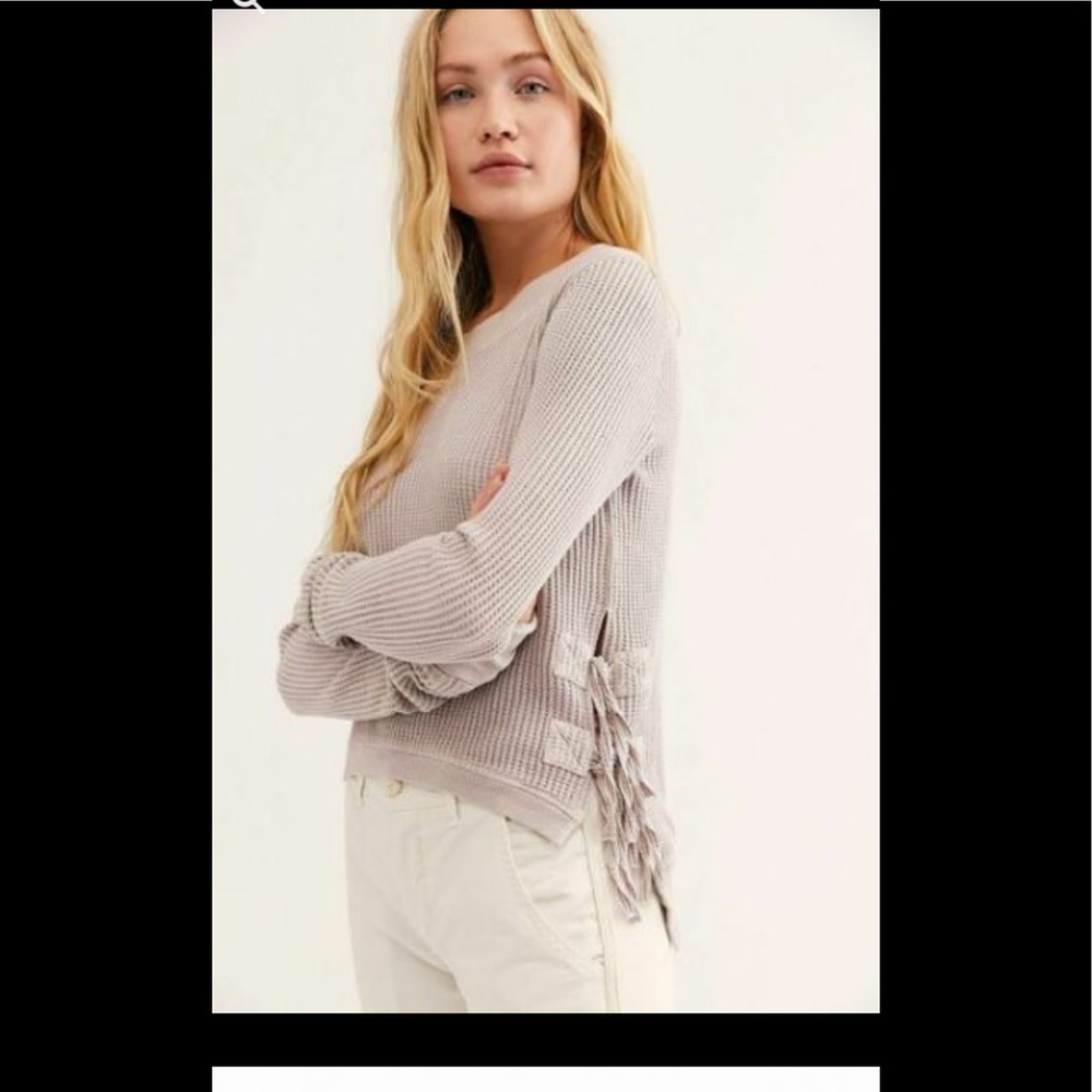 Free People (lilac) super soft thermal top sz M